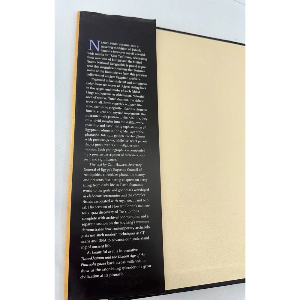 Tutankhamun & Golden Age‎ of Pharaohs Nat Geo Catalog w/ DVD 2005